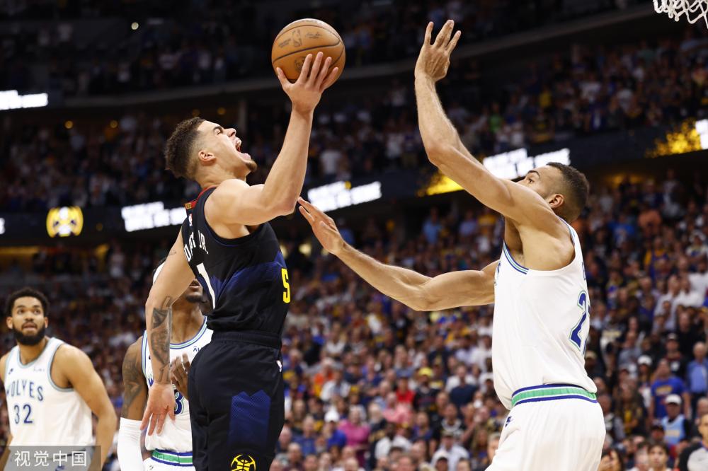 之间的距离 之间的距离